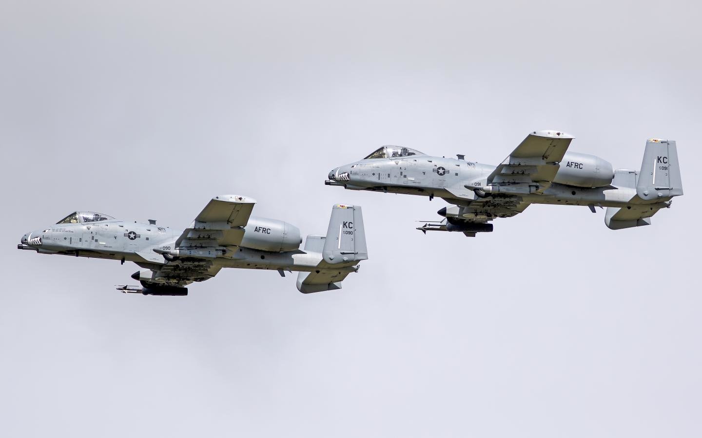 Free download Fairchild Republic A-10 Thunderbolt II background ID:325050 hd 1440x900 for computer