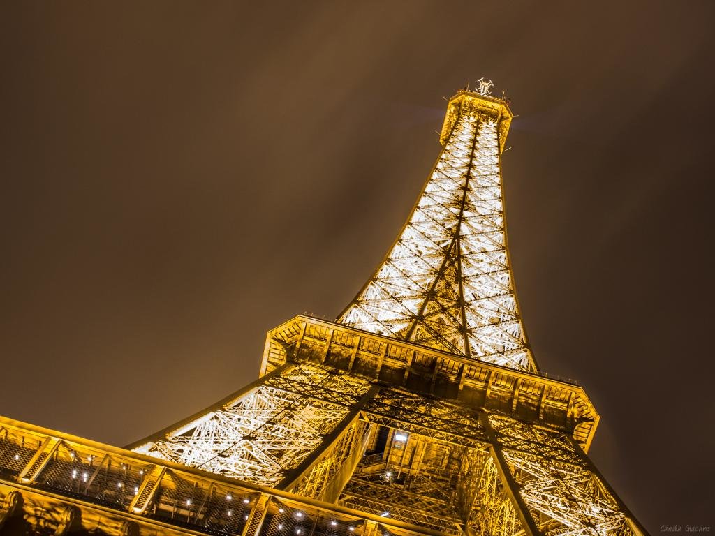 Awesome Eiffel Tower free wallpaper ID:477005 for hd 1024x768 PC