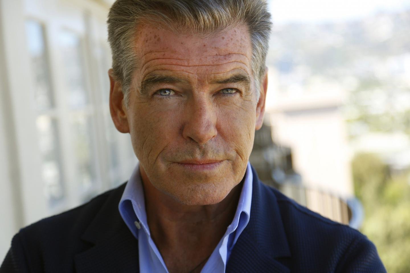 Download hd 1440x960 Pierce Brosnan computer background ID:234789 for free
