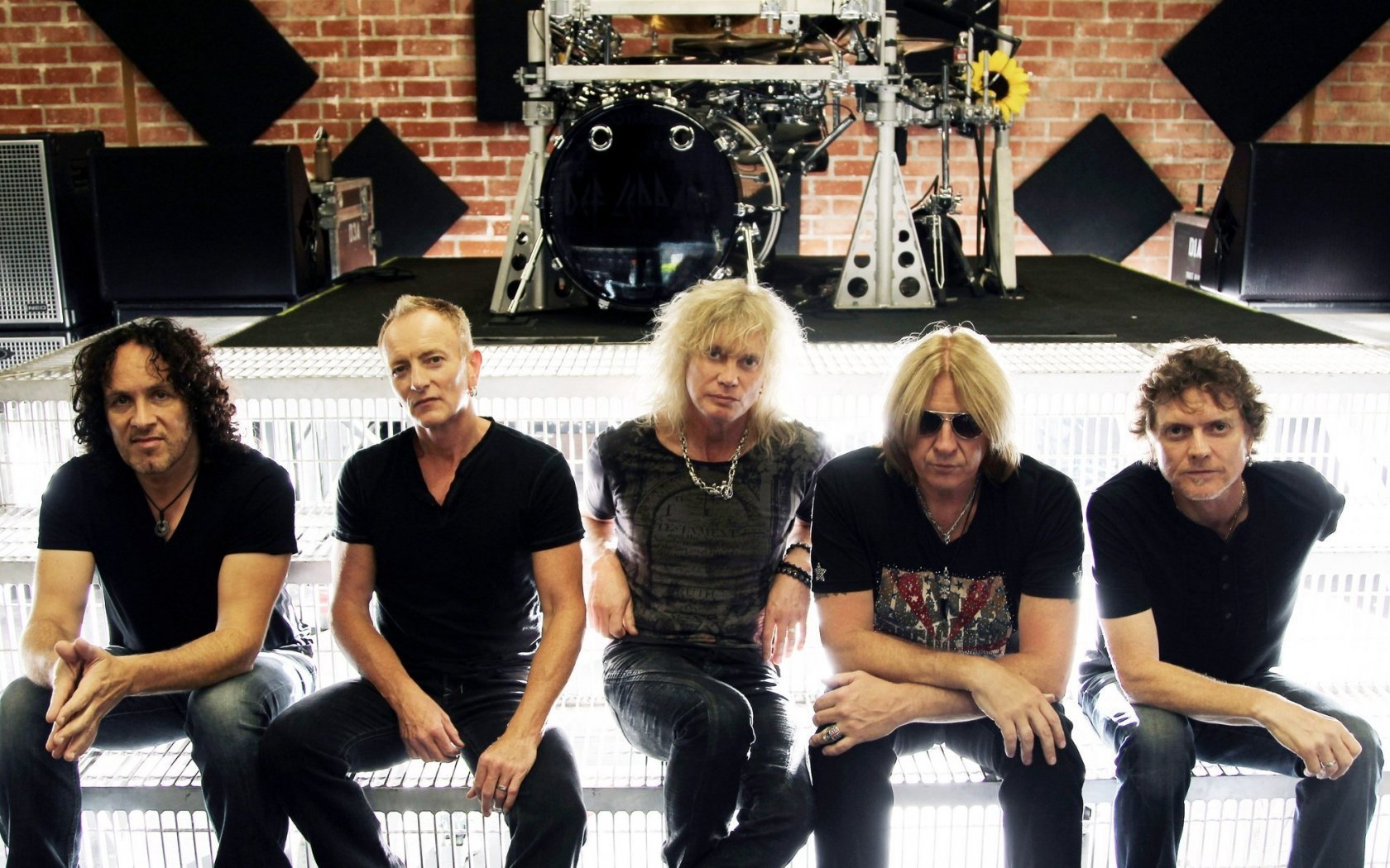 Awesome Def Leppard free background ID:122671 for hd 1680x1050 PC