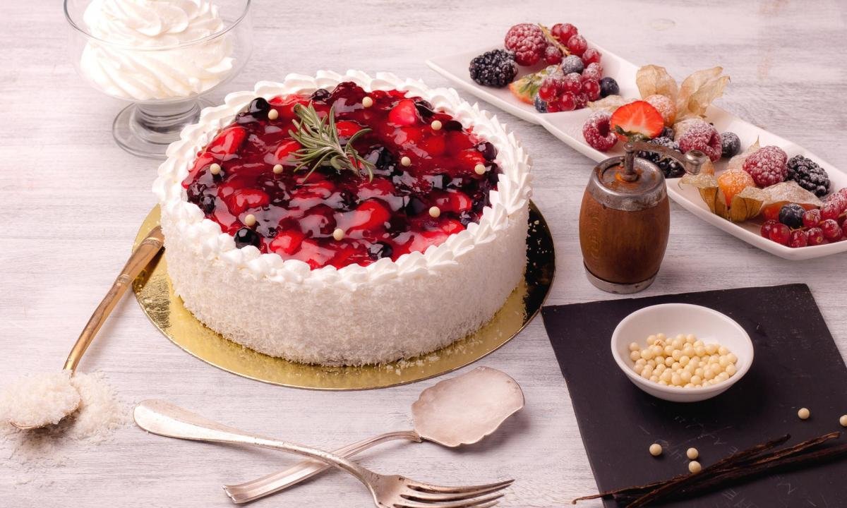 Download hd 1200x720 Cake computer wallpaper ID:244658 for free