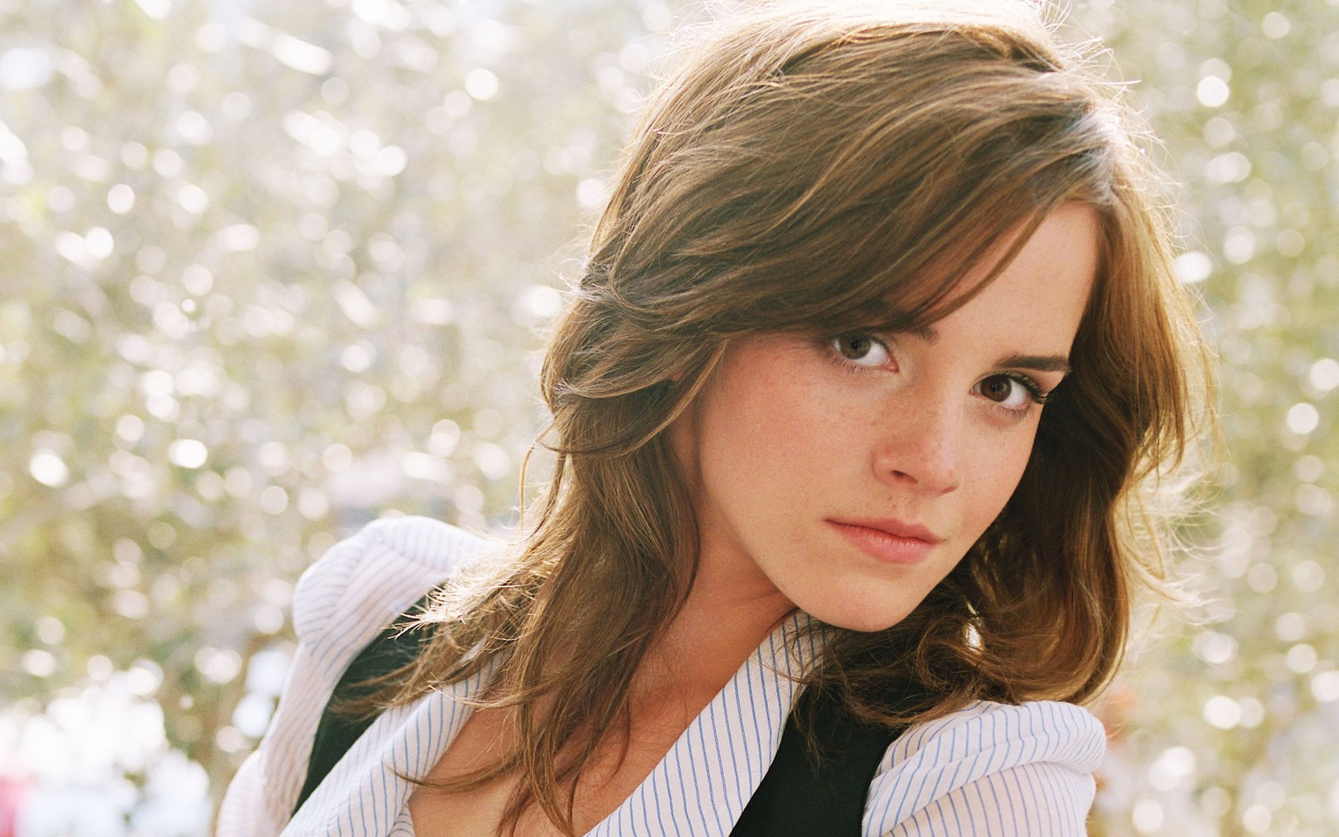 Awesome Emma Watson free background ID:249997 for hd 1920x1200 PC