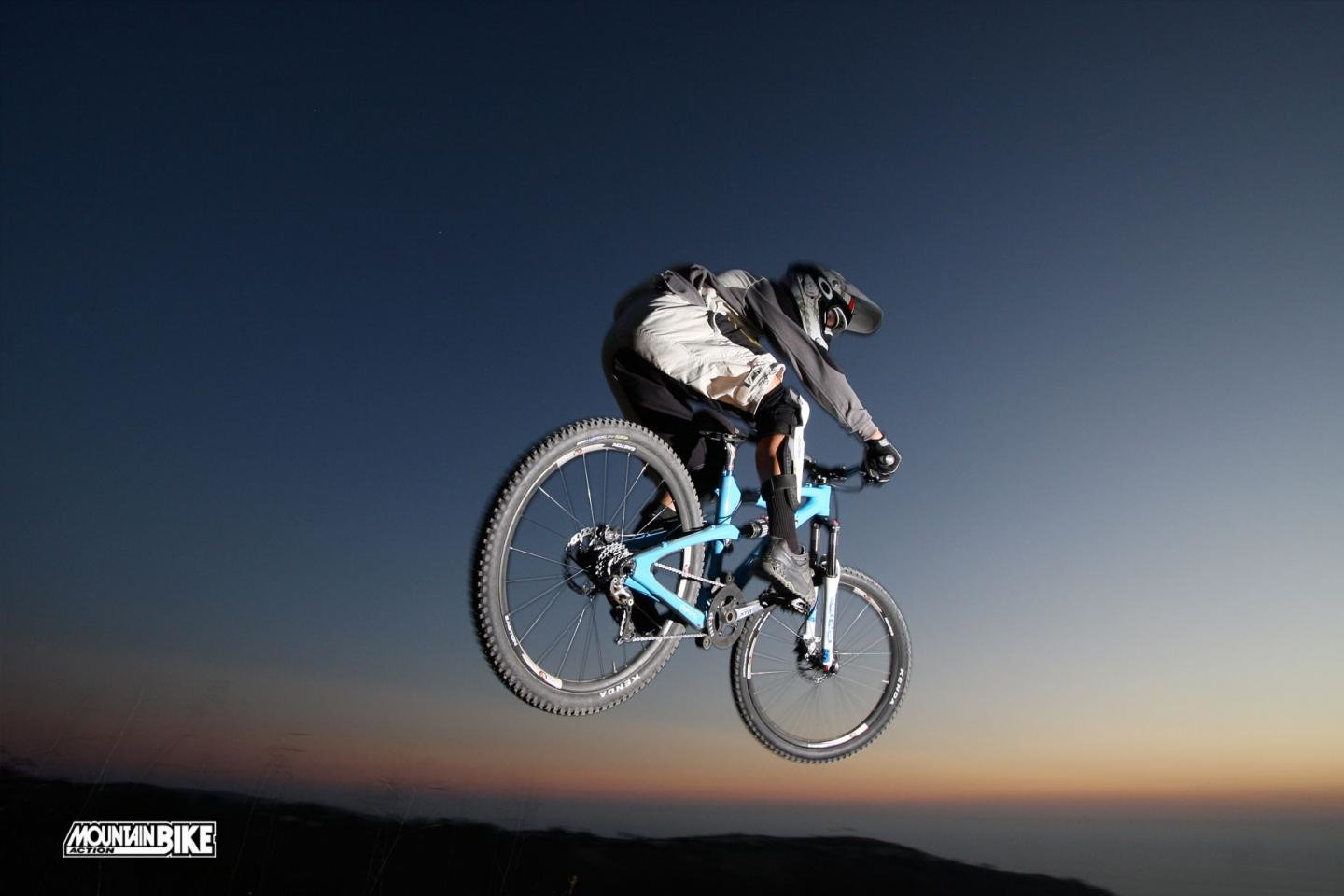 Awesome Mountain Bike free wallpaper ID:134844 for hd 1440x960 computer
